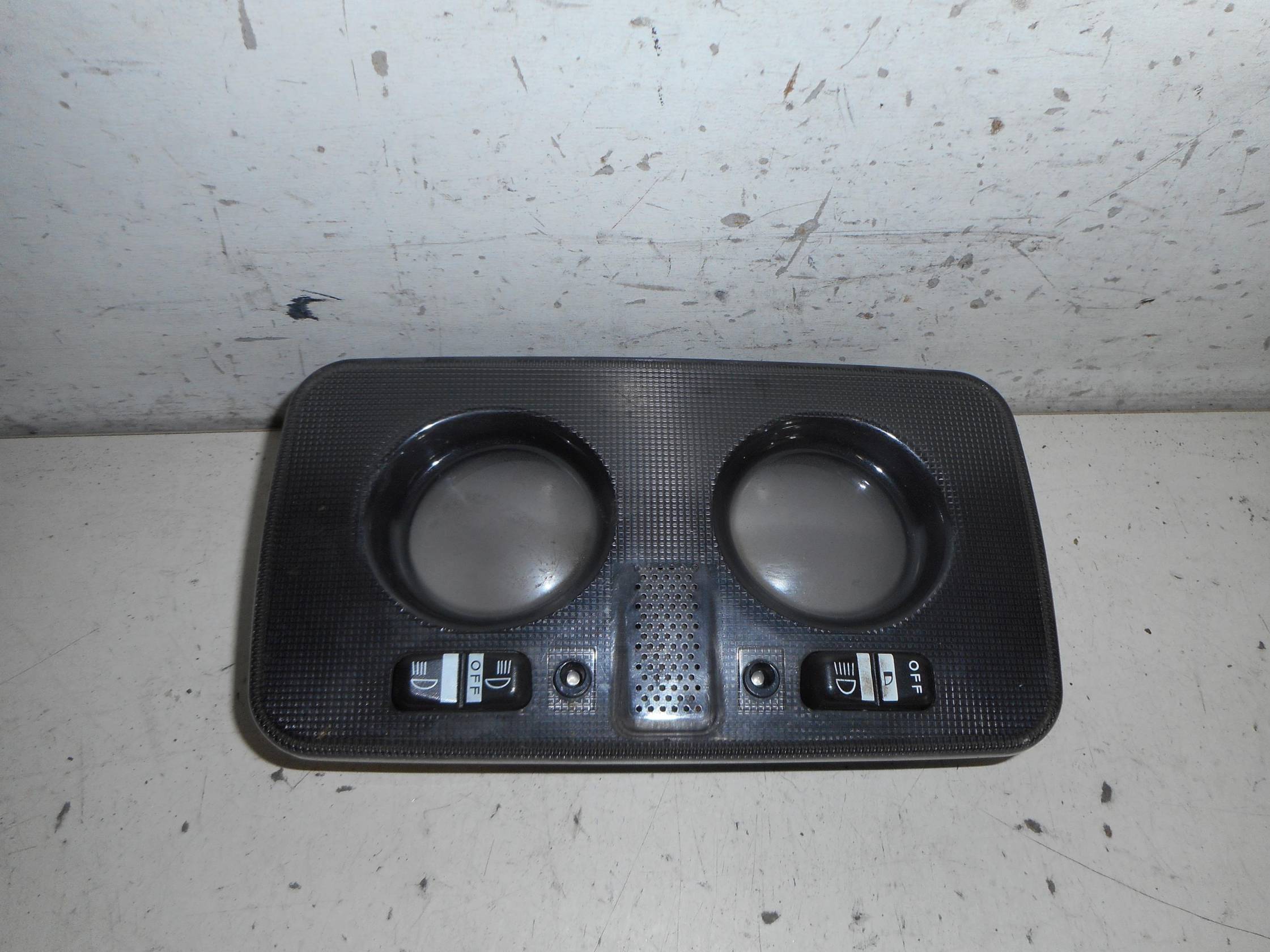 Luce cortesia ant. tetto